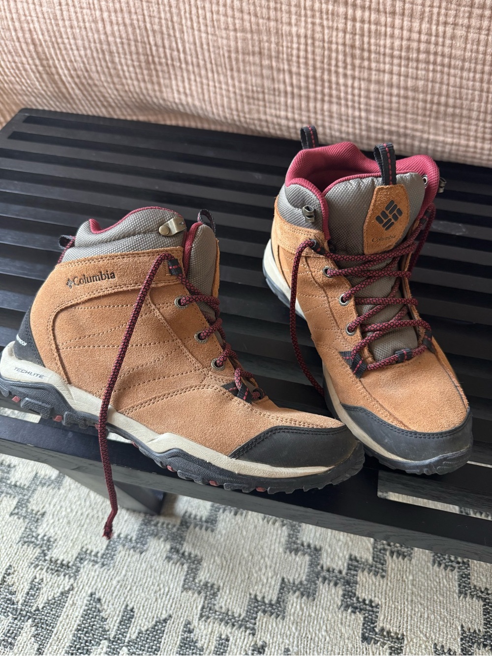 Columbia brown suede waterproof hiking boots